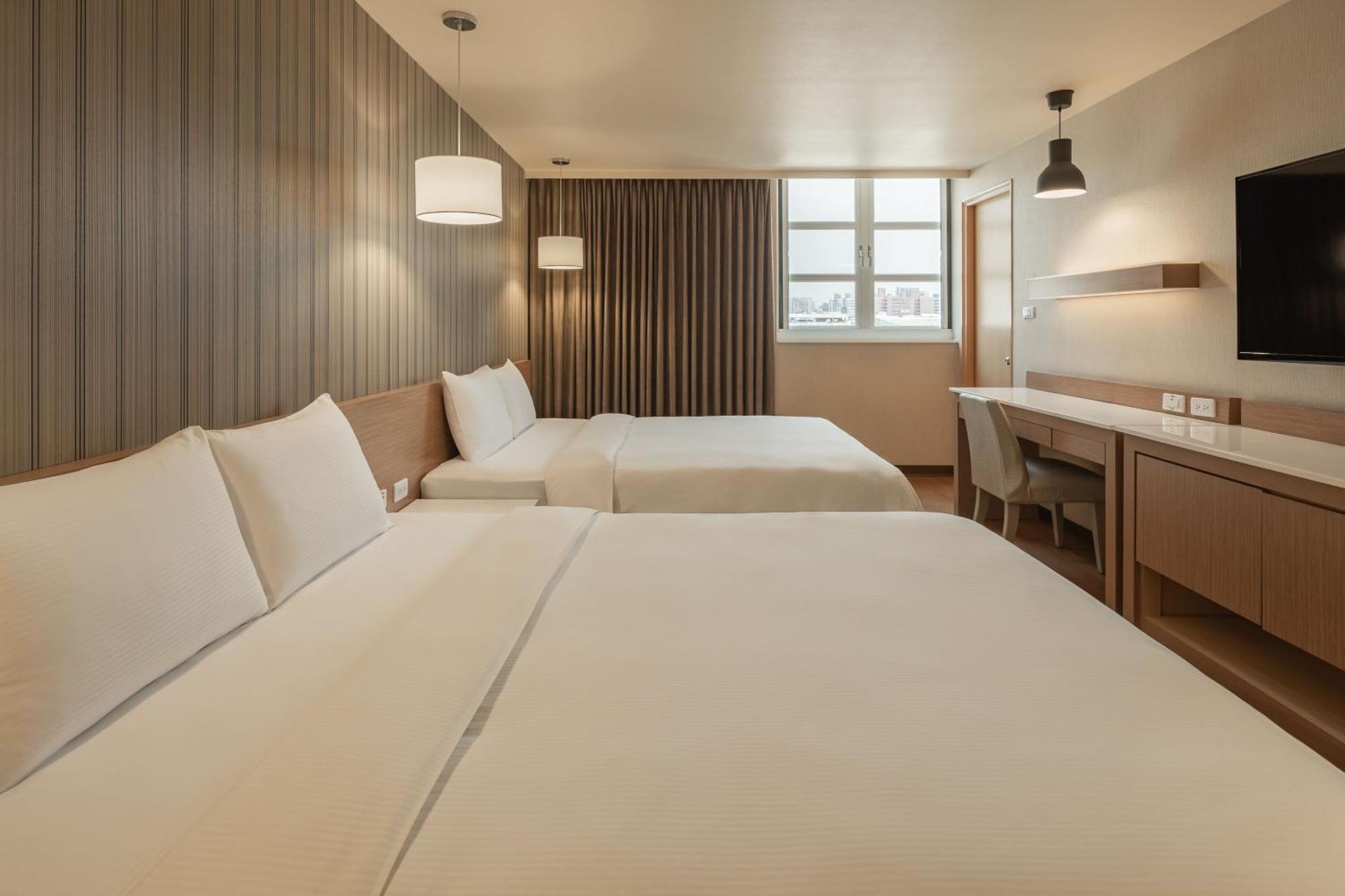 Kindness Hotel-Jue Ming Kaohsiung Kamer foto
