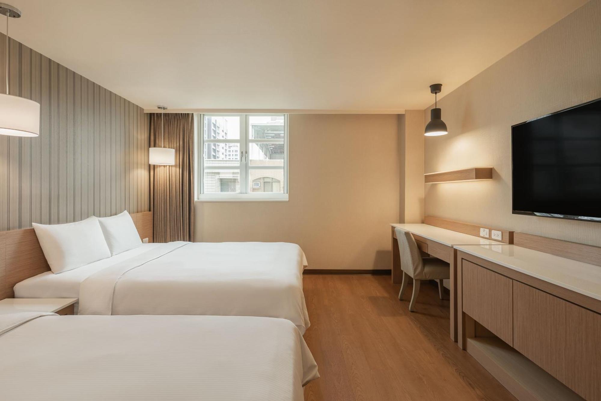 Kindness Hotel-Jue Ming Kaohsiung Kamer foto
