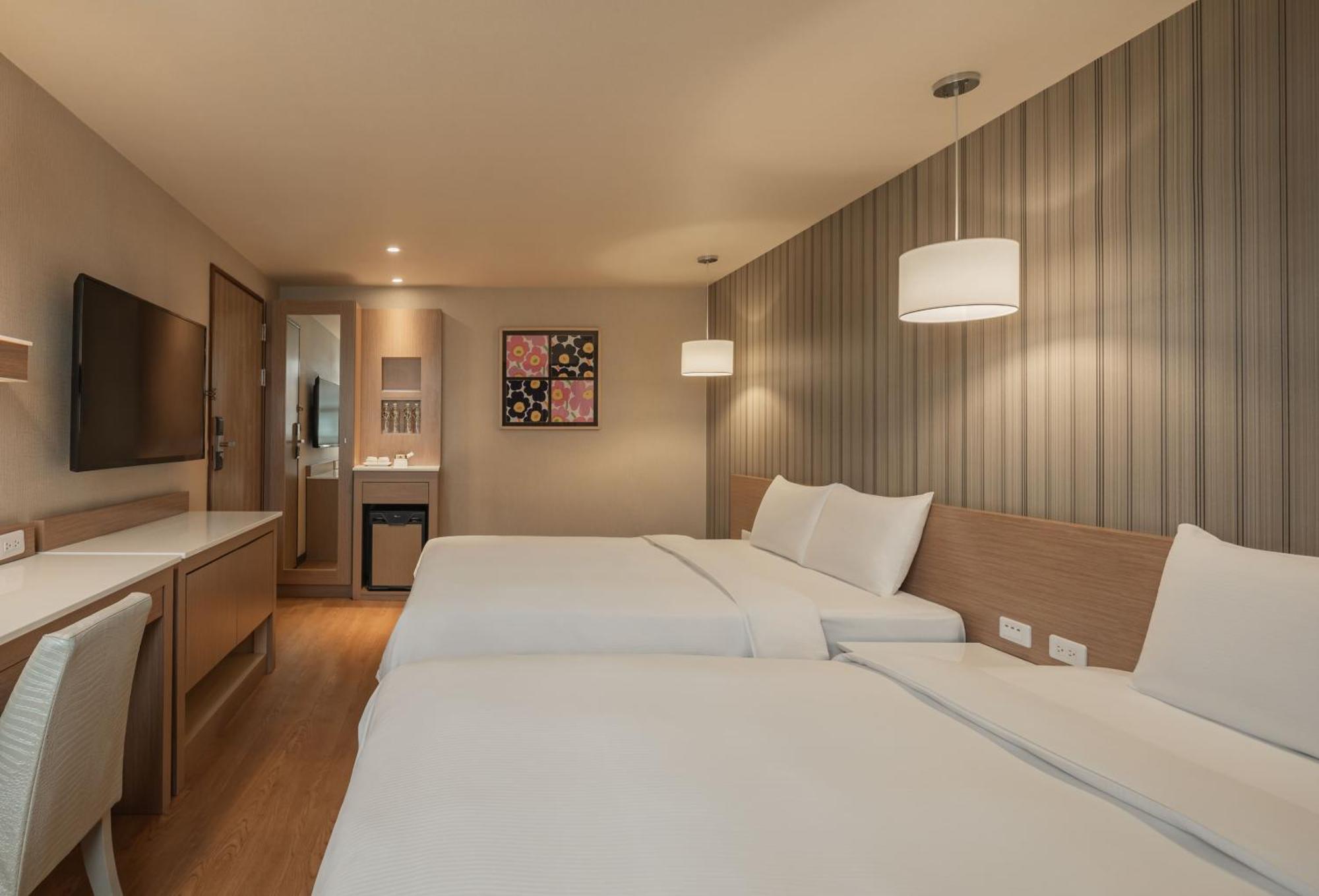 Kindness Hotel-Jue Ming Kaohsiung Kamer foto